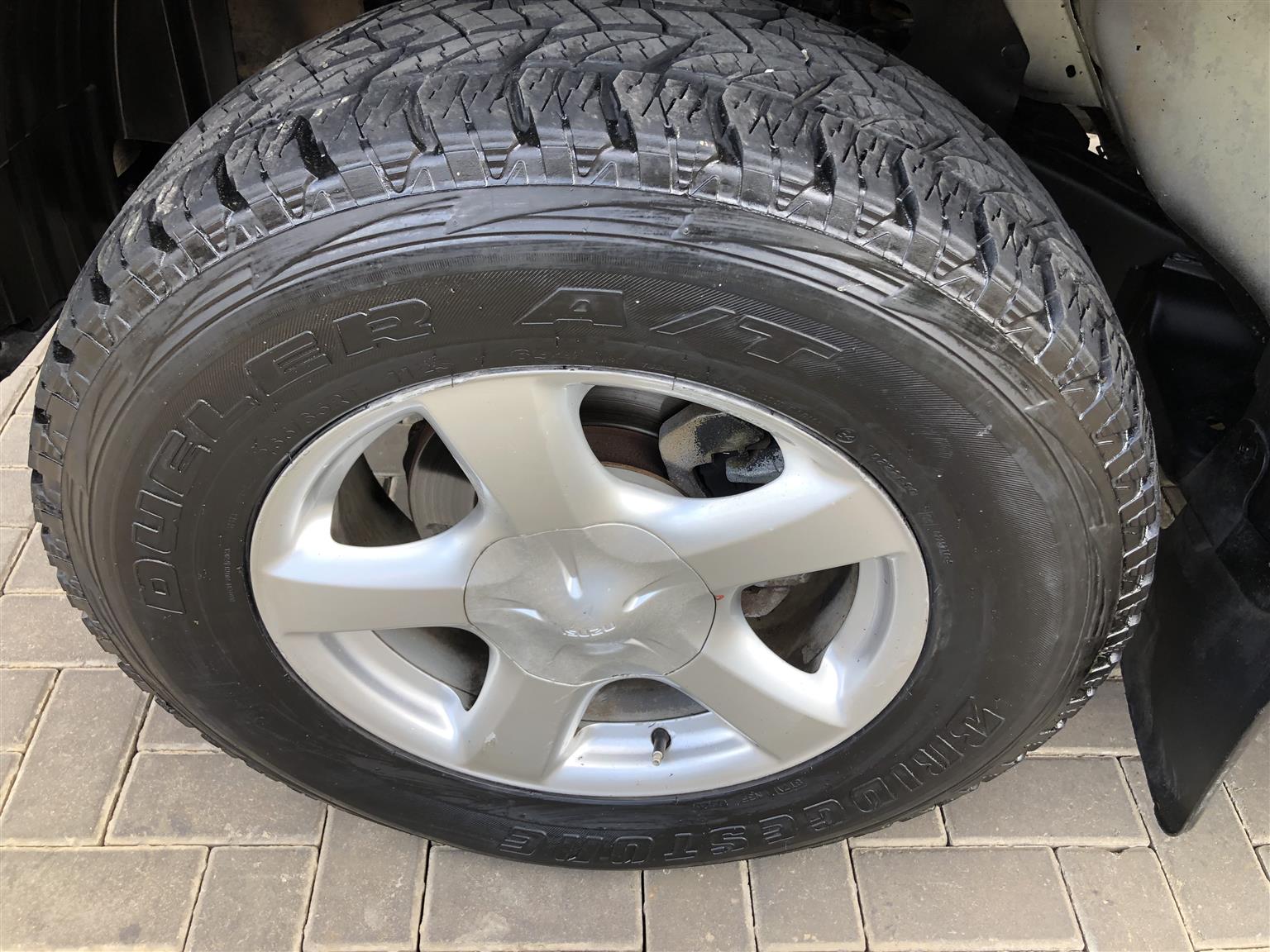 Used 2015 Isuzu KB 300D-Teq double cab LX auto - Private Seller