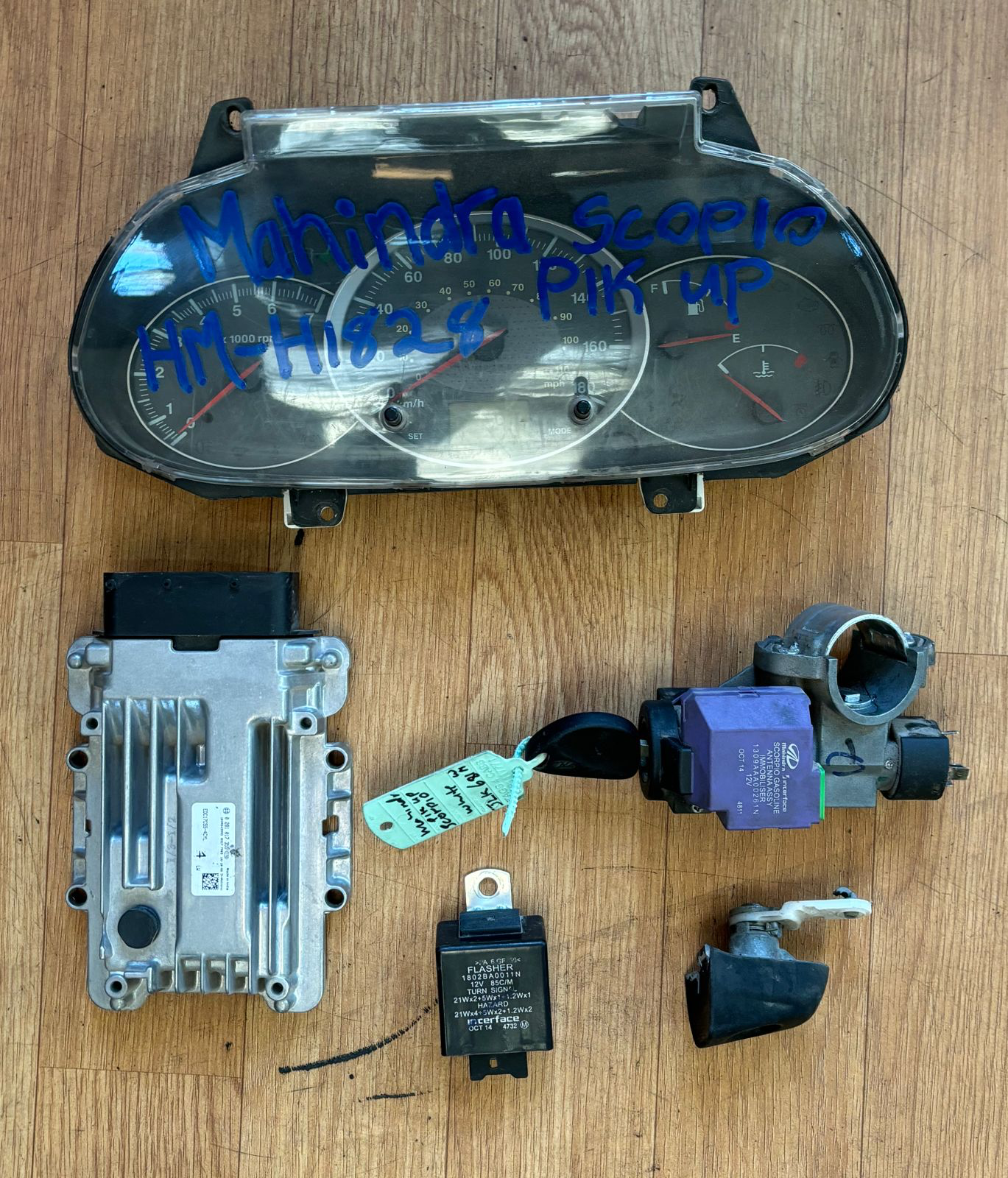 Mahindra Scorpio 2.2lt mhawk 2014 Ecu set - Private Seller Mahindra Scorpio 2.2lt mhawk 2014 Ecu set - Private Seller