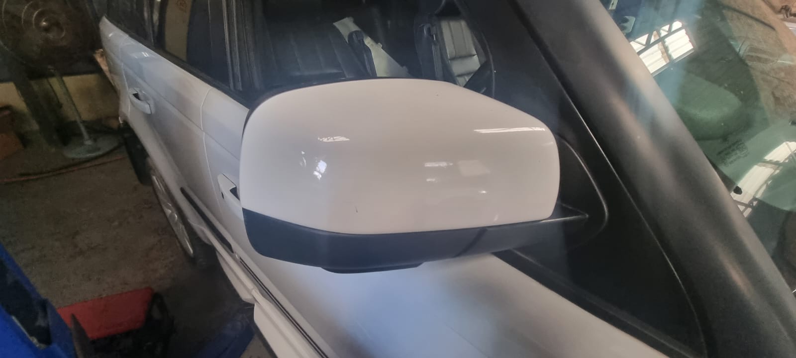 2012 Range Rover Sport 5.0l V8 S/C AutoBiography Mirrors for sale 2012 Range Rover Sport 5.0l V8 S/C AutoBiography Mirrors for sale