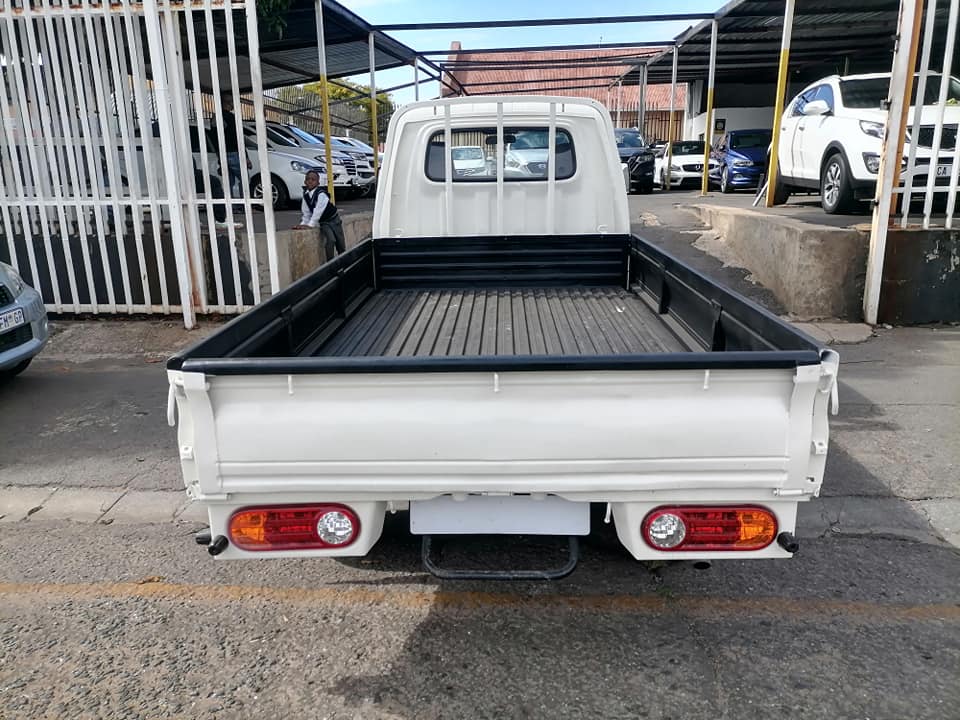 2009 Hyundai H100 2.6 Bakkie Diesel