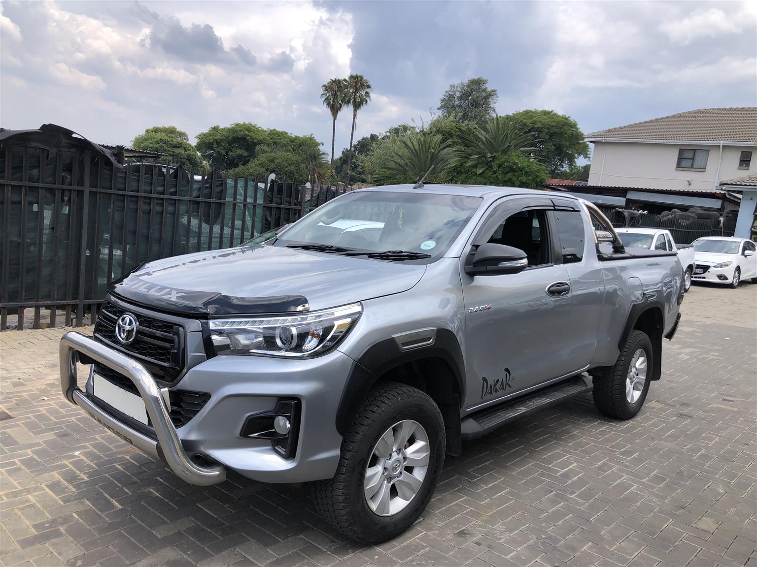 Used 2018 Toyota Hilux 2.4GD-6 Xtra cab SRX auto - Private Seller Used 2018 Toyota Hilux 2.4GD-6 Xtra cab SRX auto - Private Seller