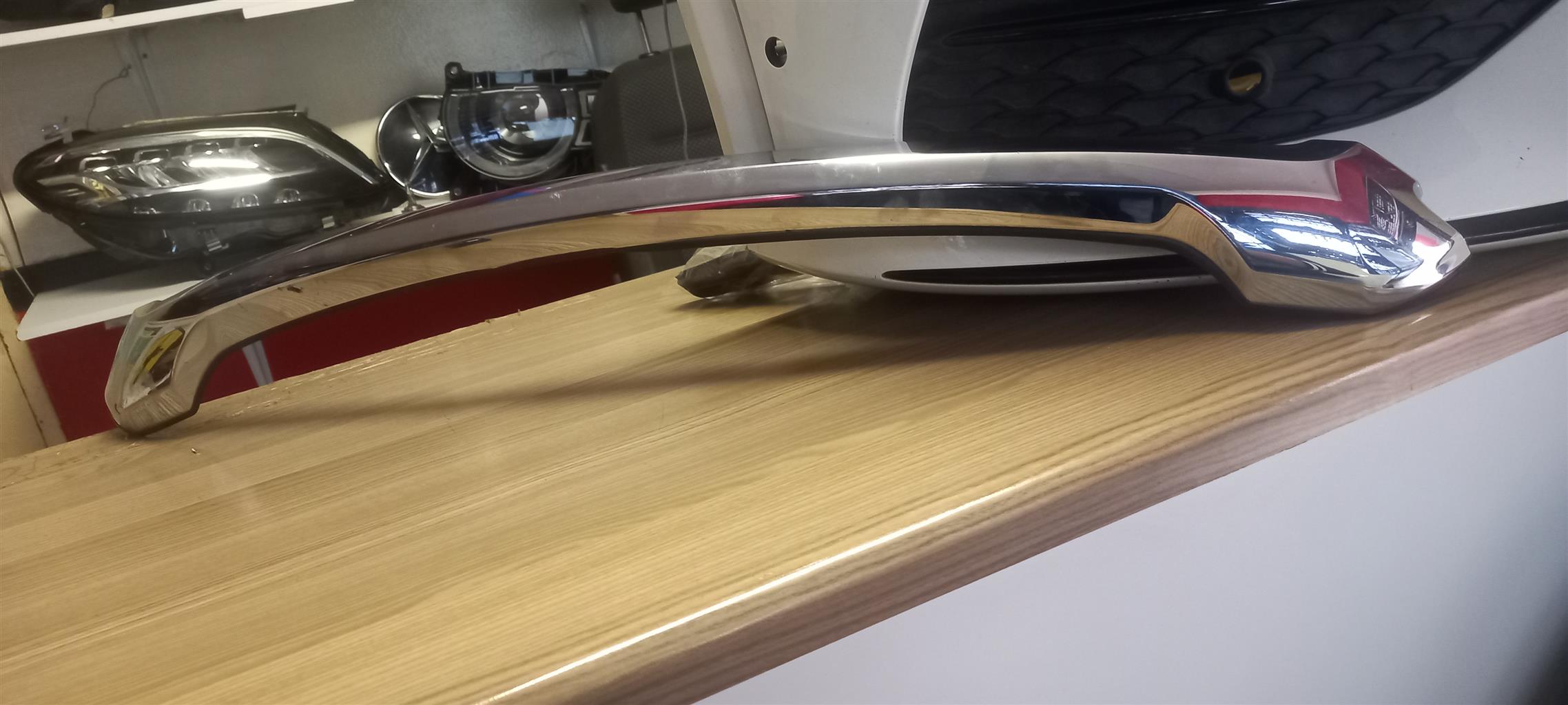 2021 TOYOTA HILUX BONNET MOULDING FOR SALE - Private Seller