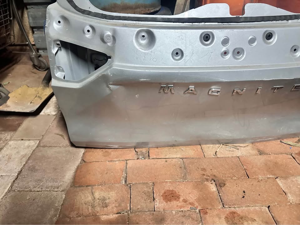 Nissan Magnite tailgate / bootlid - Private Seller Nissan Magnite tailgate / bootlid - Private Seller