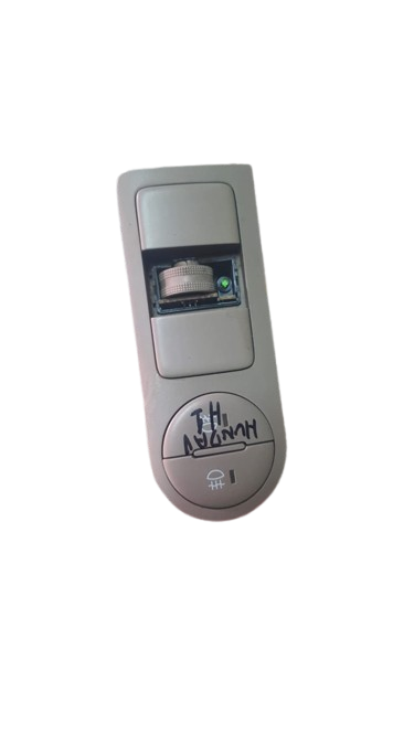 HYUNDAI H1 LIGHT SWITCH INTERIOR (2007-2021) - Private Seller HYUNDAI H1 LIGHT SWITCH INTERIOR (2007-2021) - Private Seller