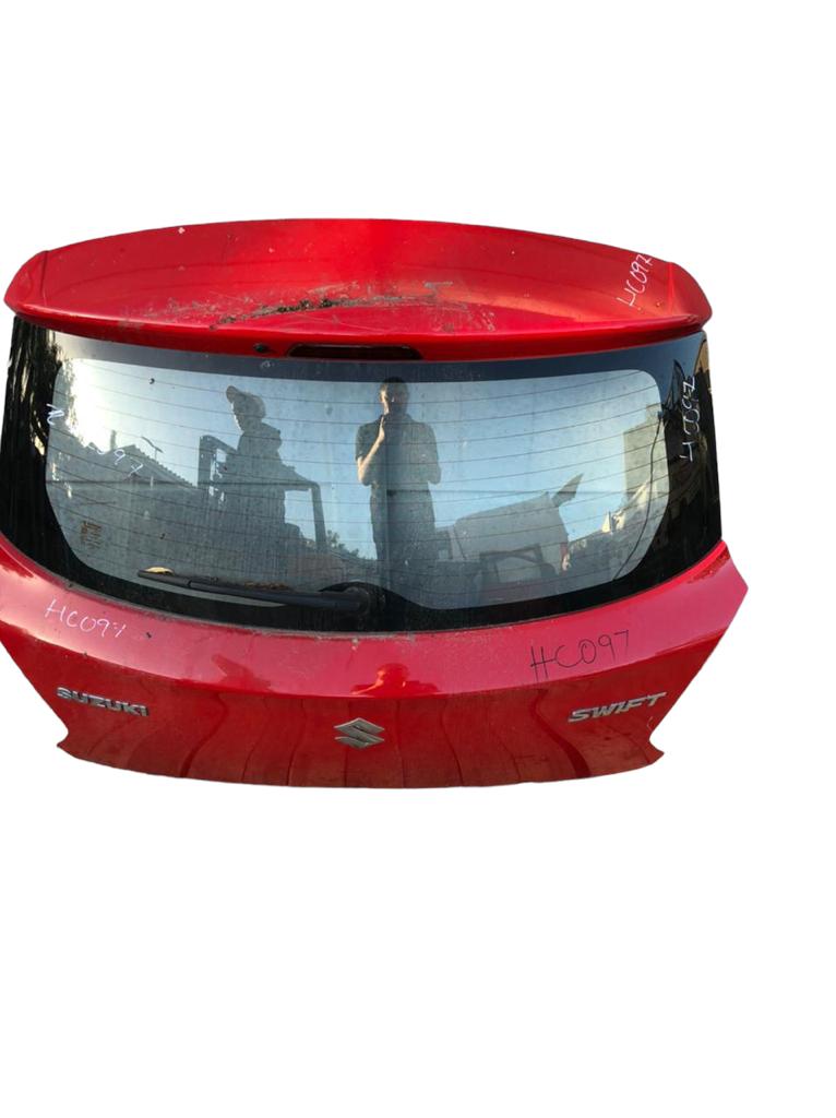 SUZUKI SWIFT TAILGATES (HCCT) - Private Seller SUZUKI SWIFT TAILGATES (HCCT) - Private Seller
