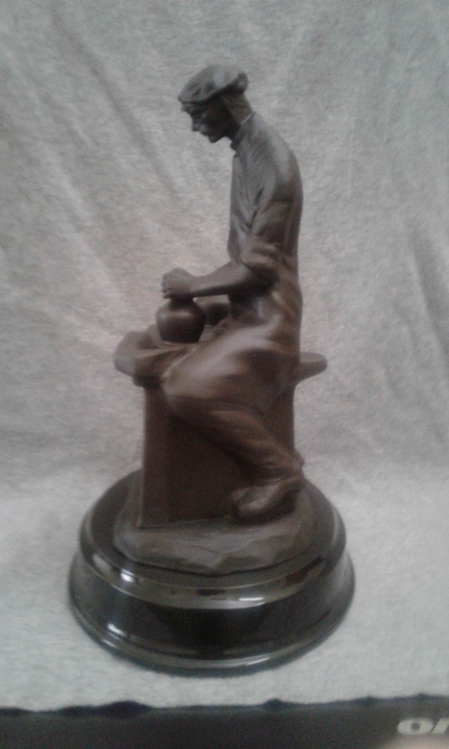 WEDGWOOD Skills of the Nation "The Potter" sculpture