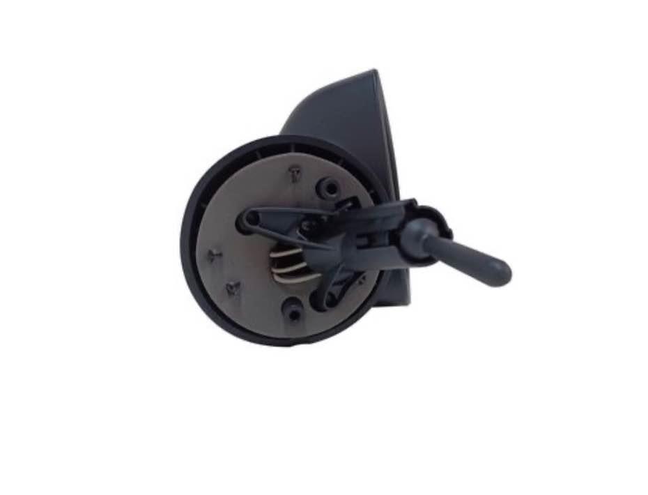 Nissan np200 side mirror in Port Elizabeth Call  Adress 557 Cawood northend R600 - Private Seller