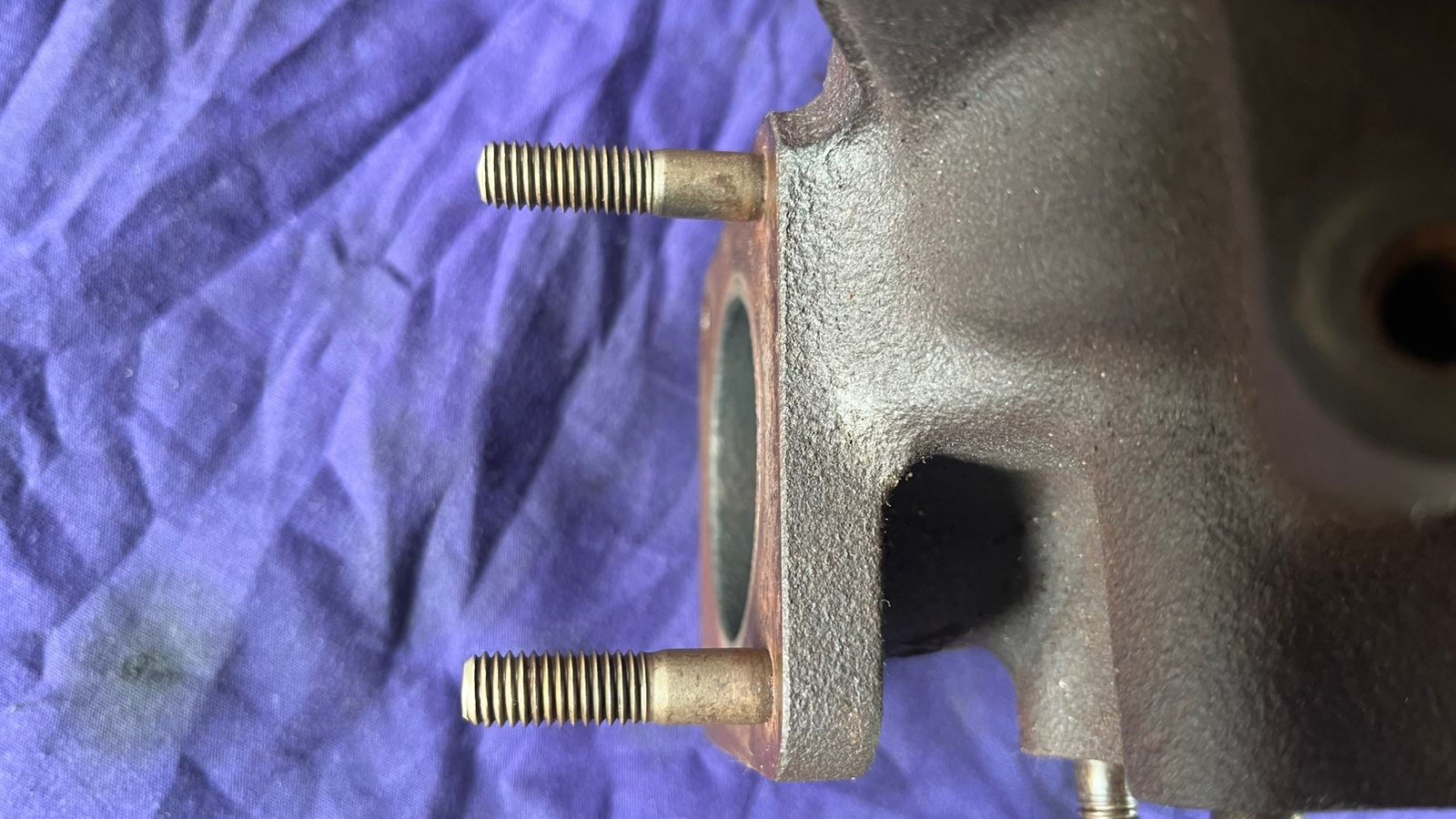 Isuzu 3.0 D-Teq exhaust manifold - Private Seller Isuzu 3.0 D-Teq exhaust manifold - Private Seller