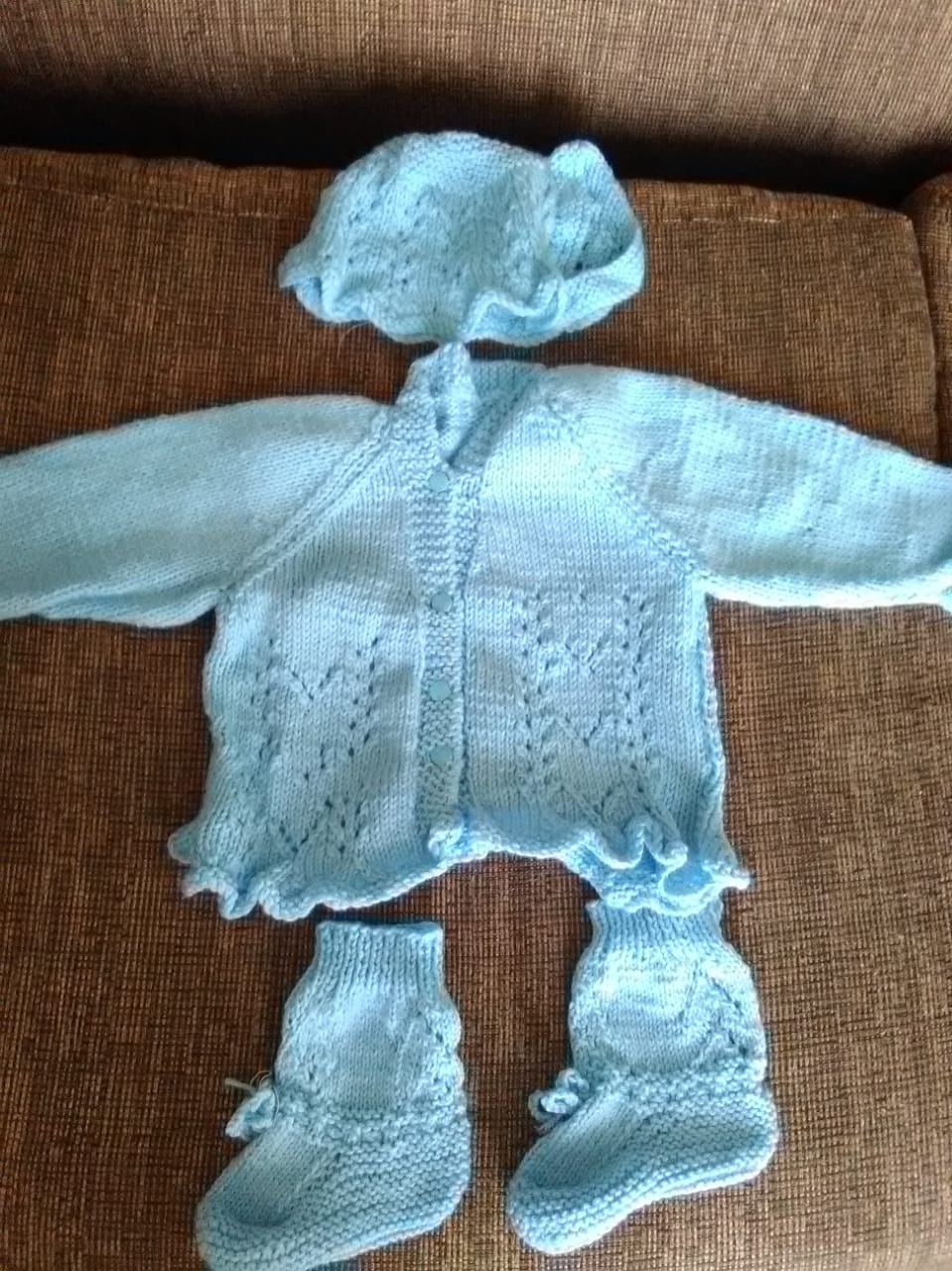homemade knitted baby clothes