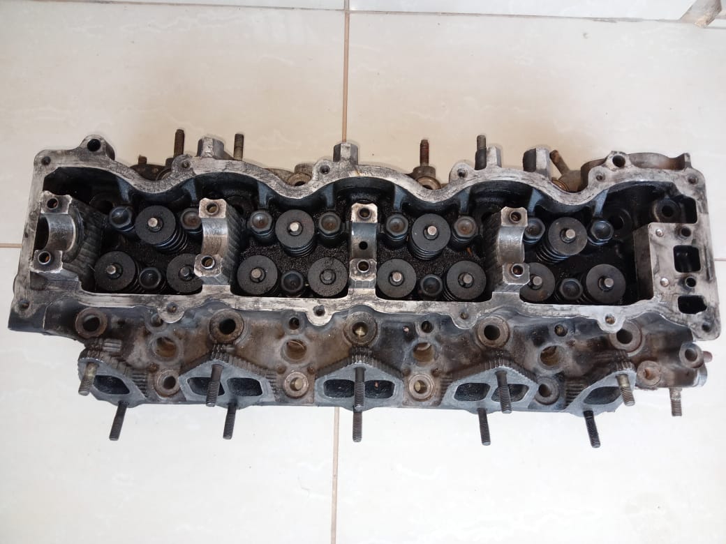 Ford Ranger 2.5 WL Cylinder Head - Private Seller