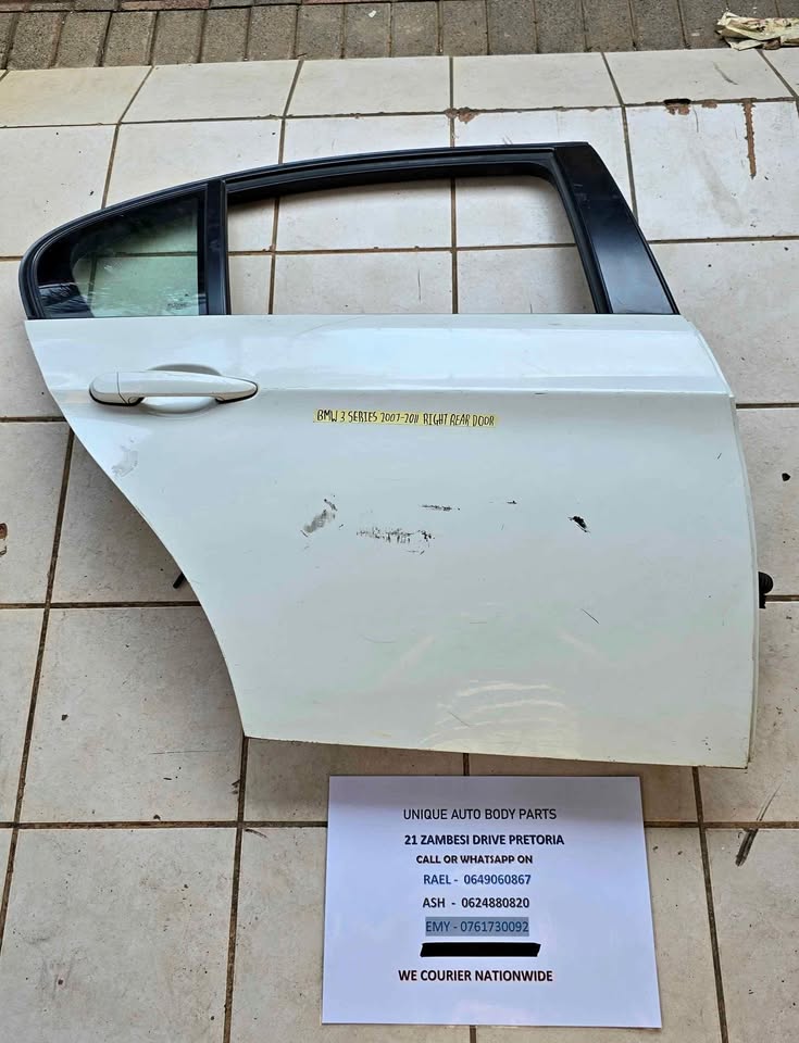 BMW 3 Series Right Rear Door 07-11 BMW 3 Series Right Rear Door 07-11