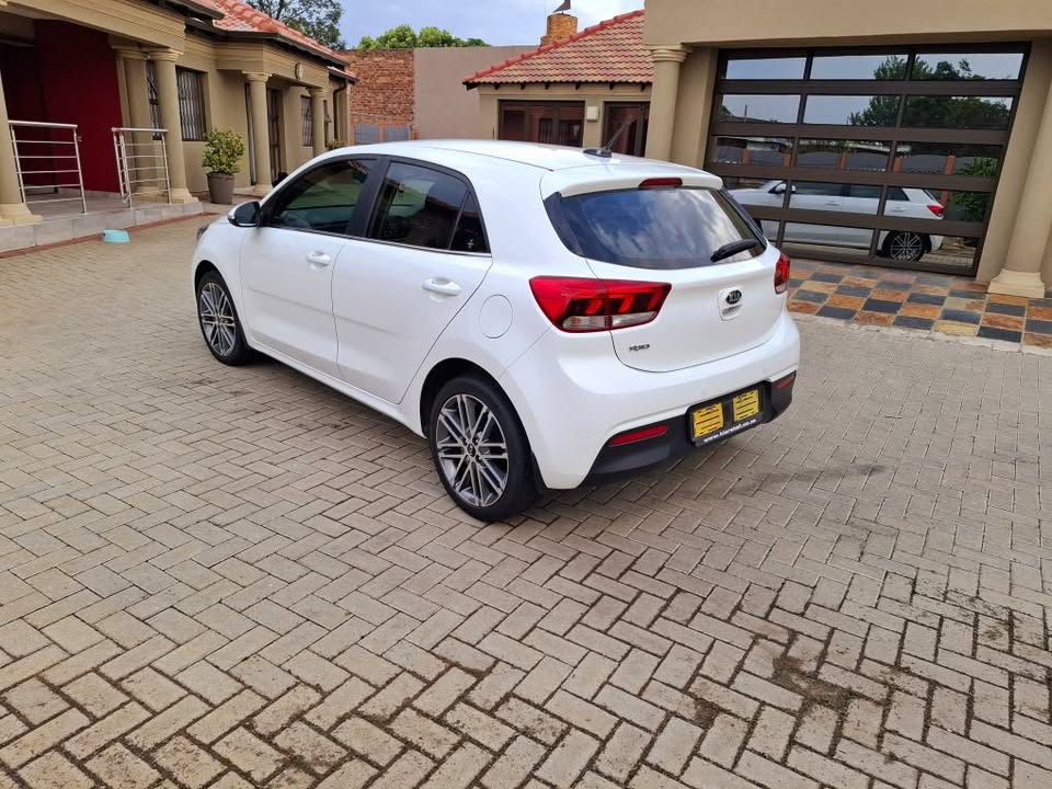 Kia Rio 1.4 Auto tec