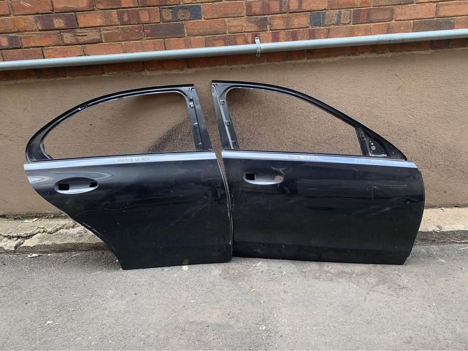 Mercedes Benz W206 front and back Doors