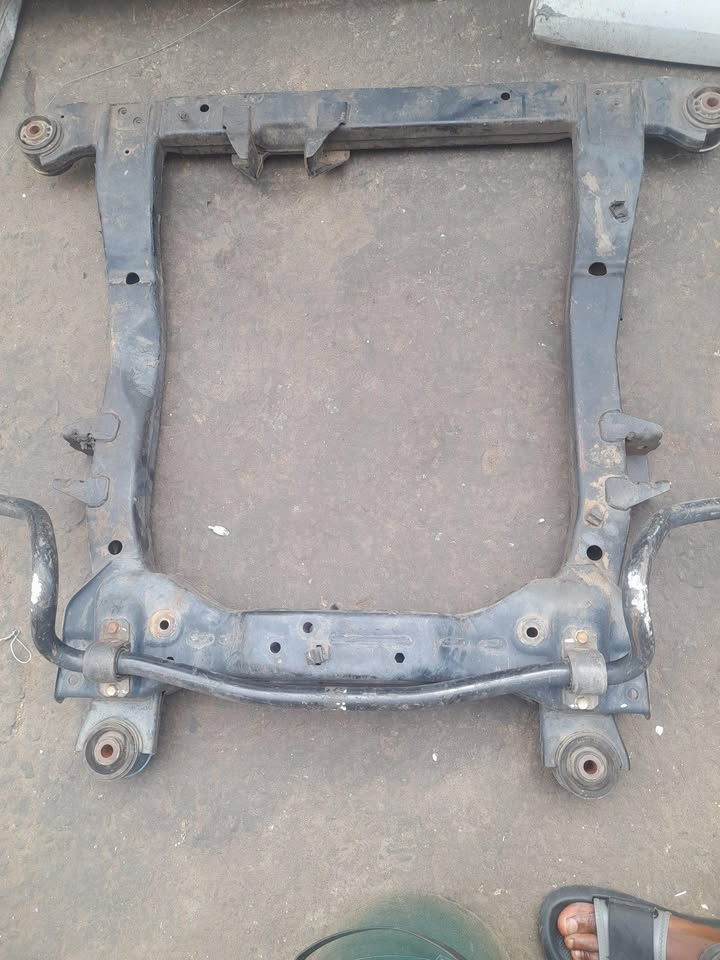RENAULT SANDERO SUB FRAME AVAILABLE - Private Seller RENAULT SANDERO SUB FRAME AVAILABLE - Private Seller