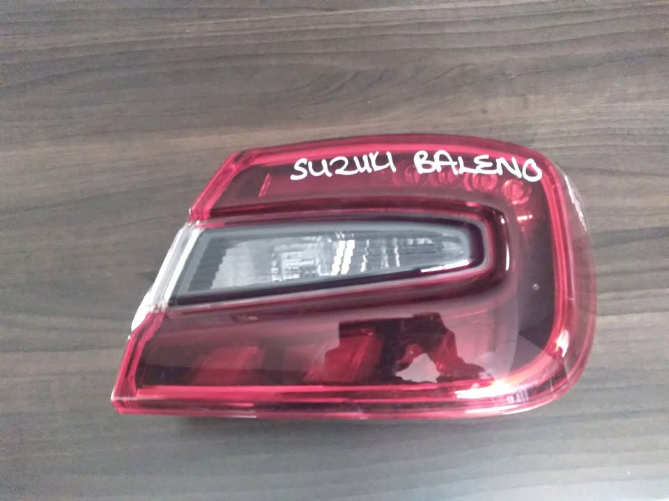 Suzuki Baleno Right side Taillight for Sale - Private Seller Suzuki Baleno Right side Taillight for Sale - Private Seller