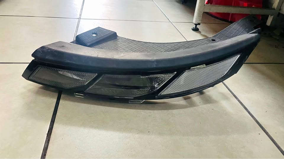 Hyundai Venue headlight - Private Seller Hyundai Venue headlight - Private Seller