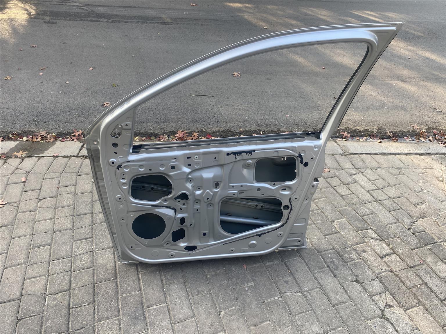 2019 TOYOTA ETIOS RIGHT FRONT DOOR SHELL FOR SALE. IN EXCELLENT CONDITION - Private Seller 2019 TOYOTA ETIOS RIGHT FRONT DOOR SHELL FOR SALE. IN EXCELLENT CONDITION - Private Seller