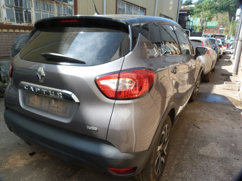 Renault Captur 900T Petrol Manual H4B Grey - 2016 SPARESBOYZ STRIPPING FOR SPARE - Private Seller Renault Captur 900T Petrol Manual H4B Grey - 2016 SPARESBOYZ STRIPPING FOR SPARE - Private Seller