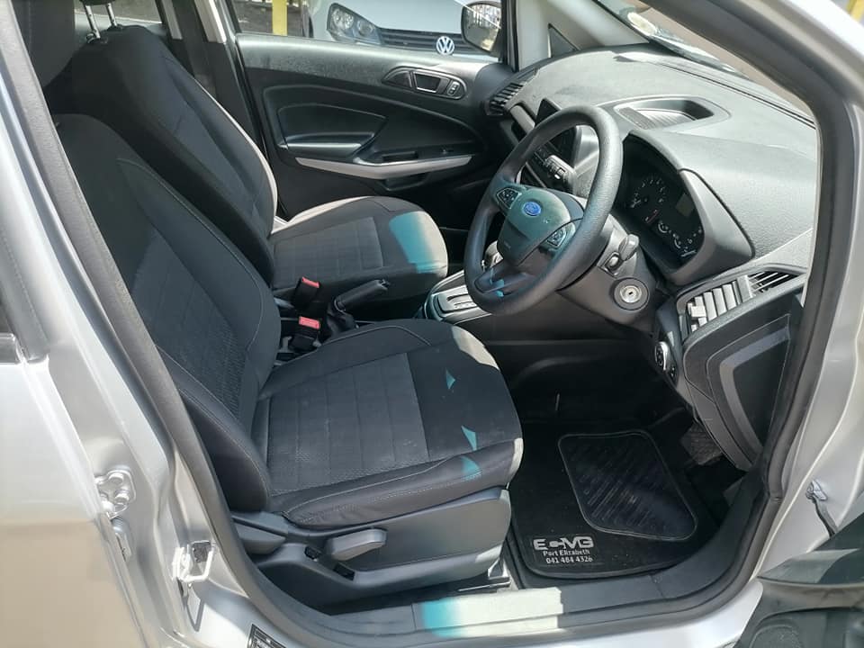 2022 Ford Ecosport 1.5 Automatic with a leather interior Service book