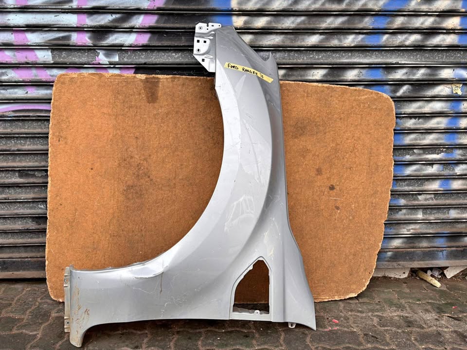 Ford Ranger T7 Fender - Private Seller Ford Ranger T7 Fender - Private Seller