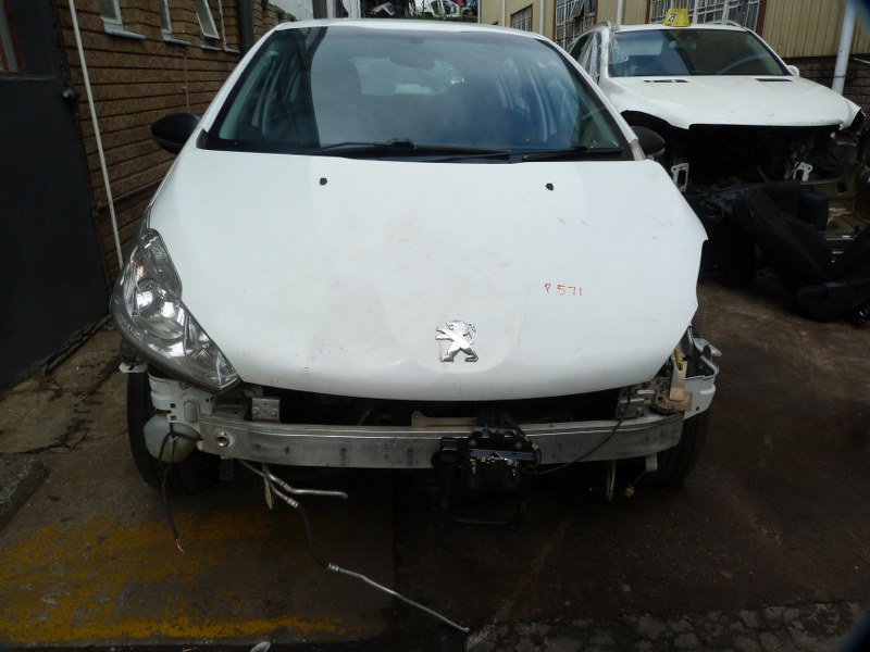 Peugeot 208 1.0 VTi Access Manual White - 2015 STRIPPING FOR SPARES - Private Seller Peugeot 208 1.0 VTi Access Manual White - 2015 STRIPPING FOR SPARES - Private Seller