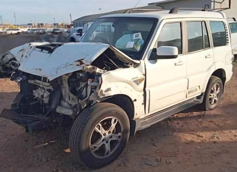 2017 Mahindra Scorpio mHawk SUV S10 2.2 stripping for parts - Private Seller 2017 Mahindra Scorpio mHawk SUV S10 2.2 stripping for parts - Private Seller