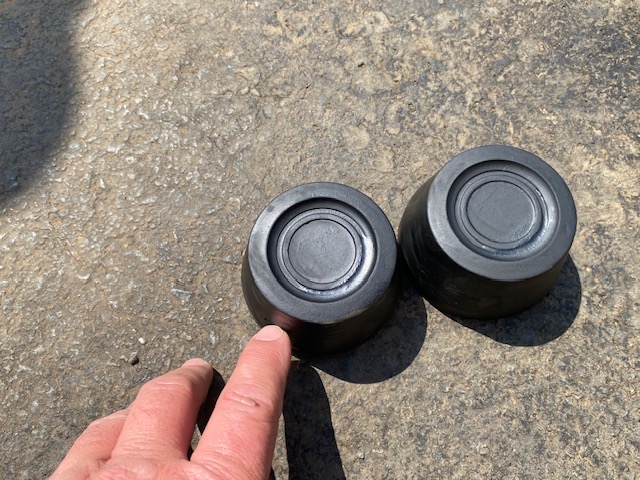 Ford Escort Centre Caps Dome Cap Plastic OE Ford. - Private Seller Ford Escort Centre Caps Dome Cap Plastic OE Ford. - Private Seller
