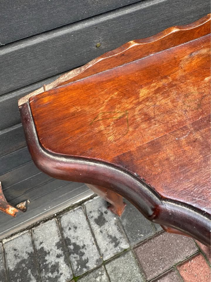 Antique small ball and claw table
