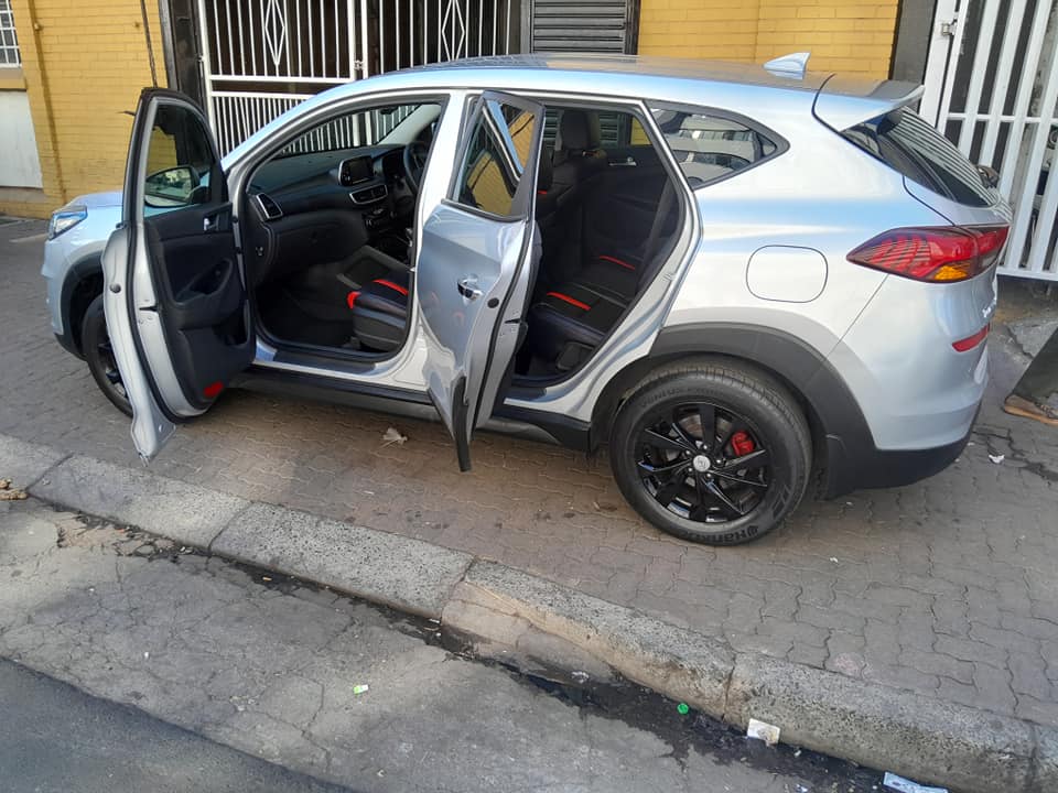 Hyundai Tucson 2019 manual for sale