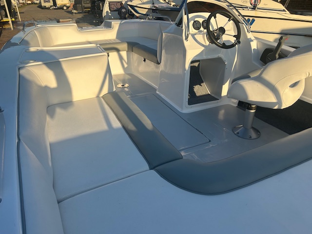 Explorer EVO19SLC(NEW!)with Used Yamaha 130hp Motor