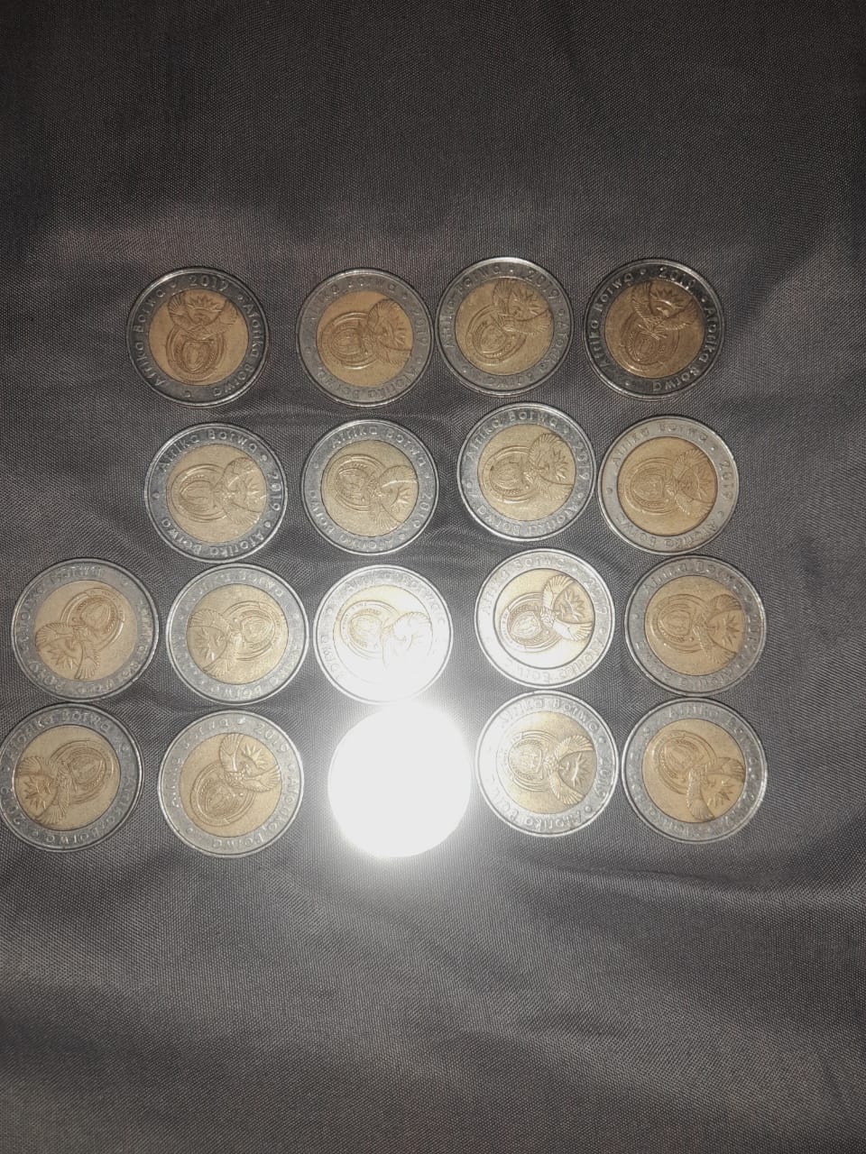 (203)R5 Mandela coins&old coins.only looking for a real buyer not fake buyers.