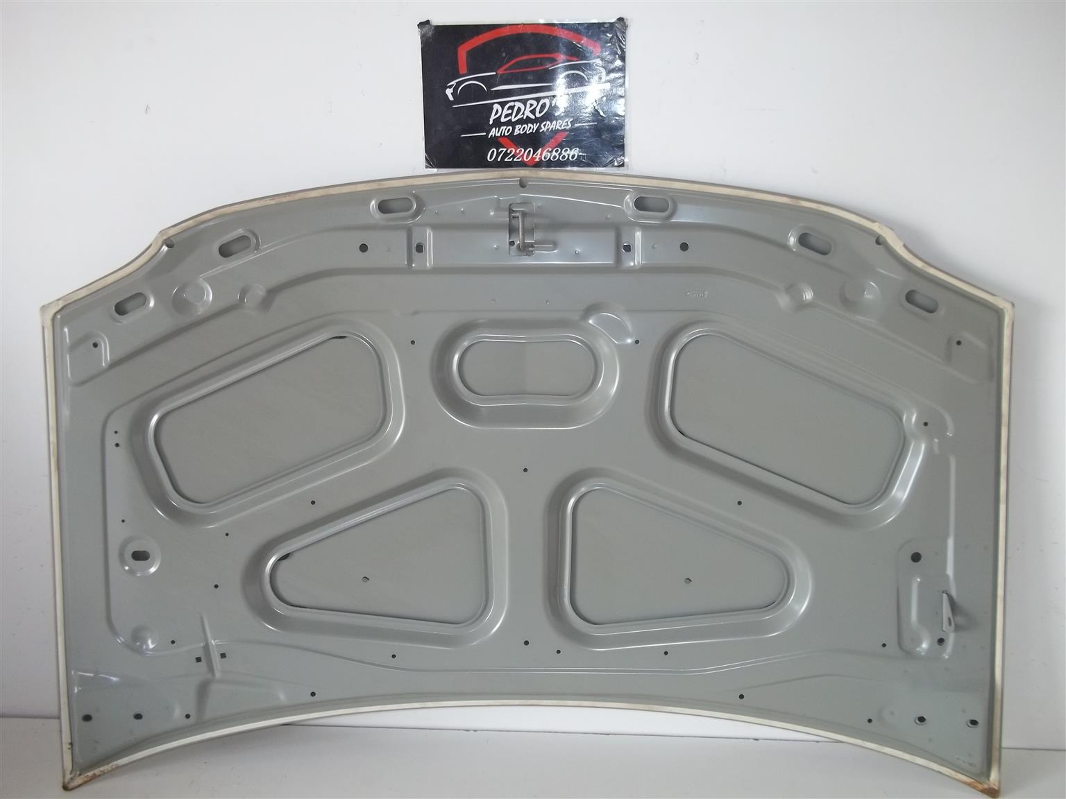 Nissan NP200 bonnet - Private Seller