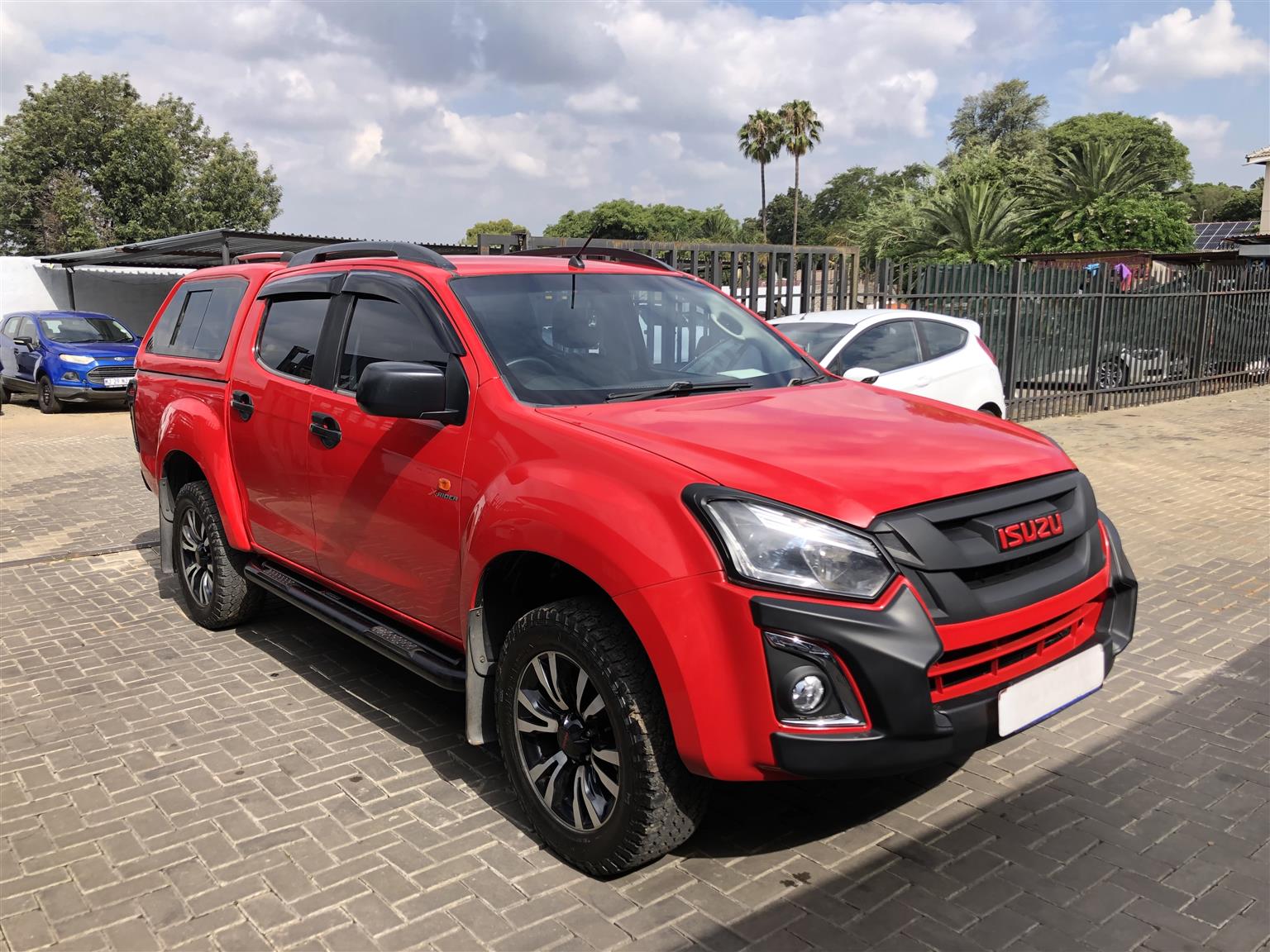 Used 2019 Isuzu KB 250D-Teq double cab X-Rider - Private Seller Used 2019 Isuzu KB 250D-Teq double cab X-Rider - Private Seller
