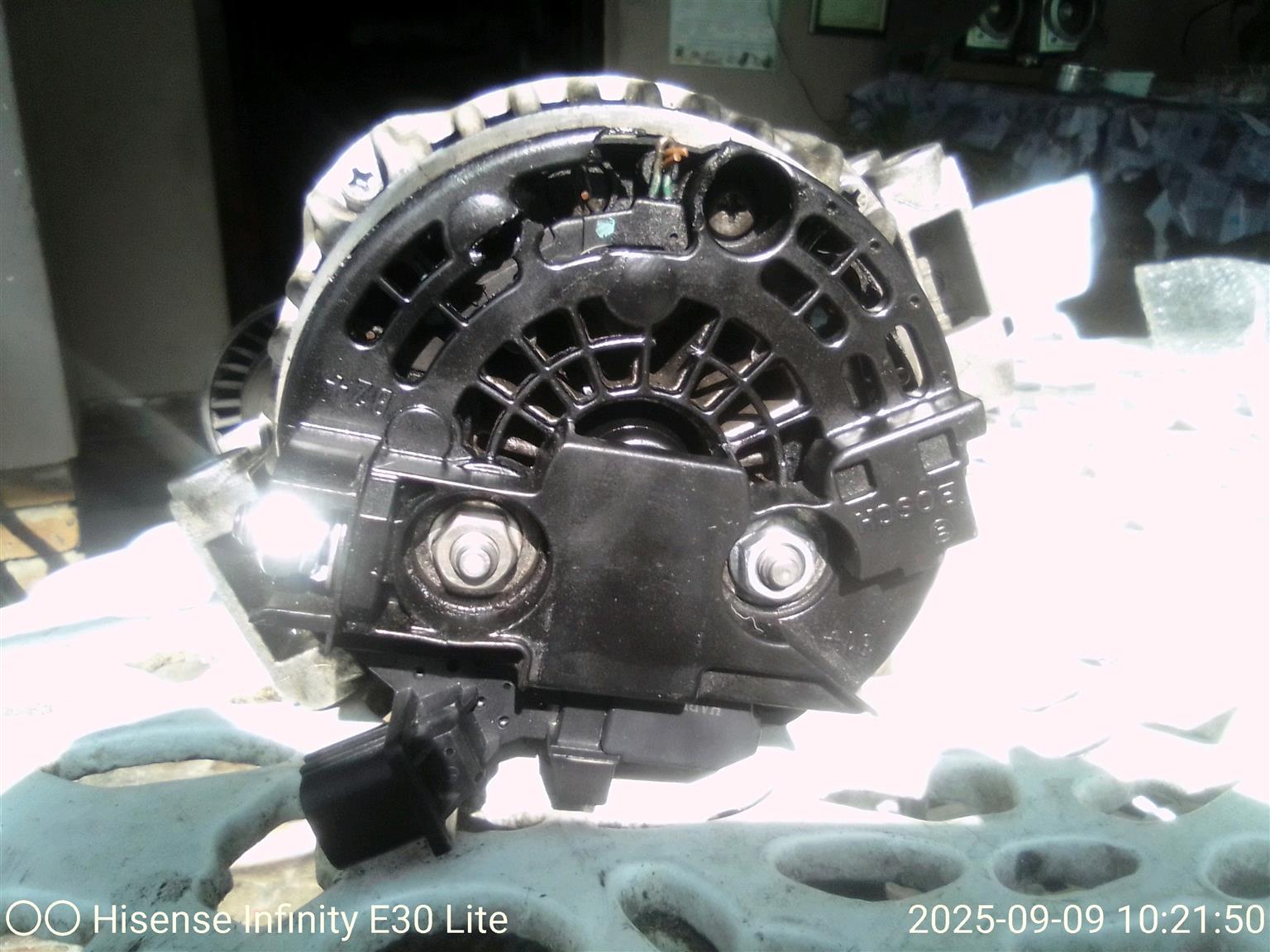 ALTERNATOR - Private Seller ALTERNATOR - Private Seller