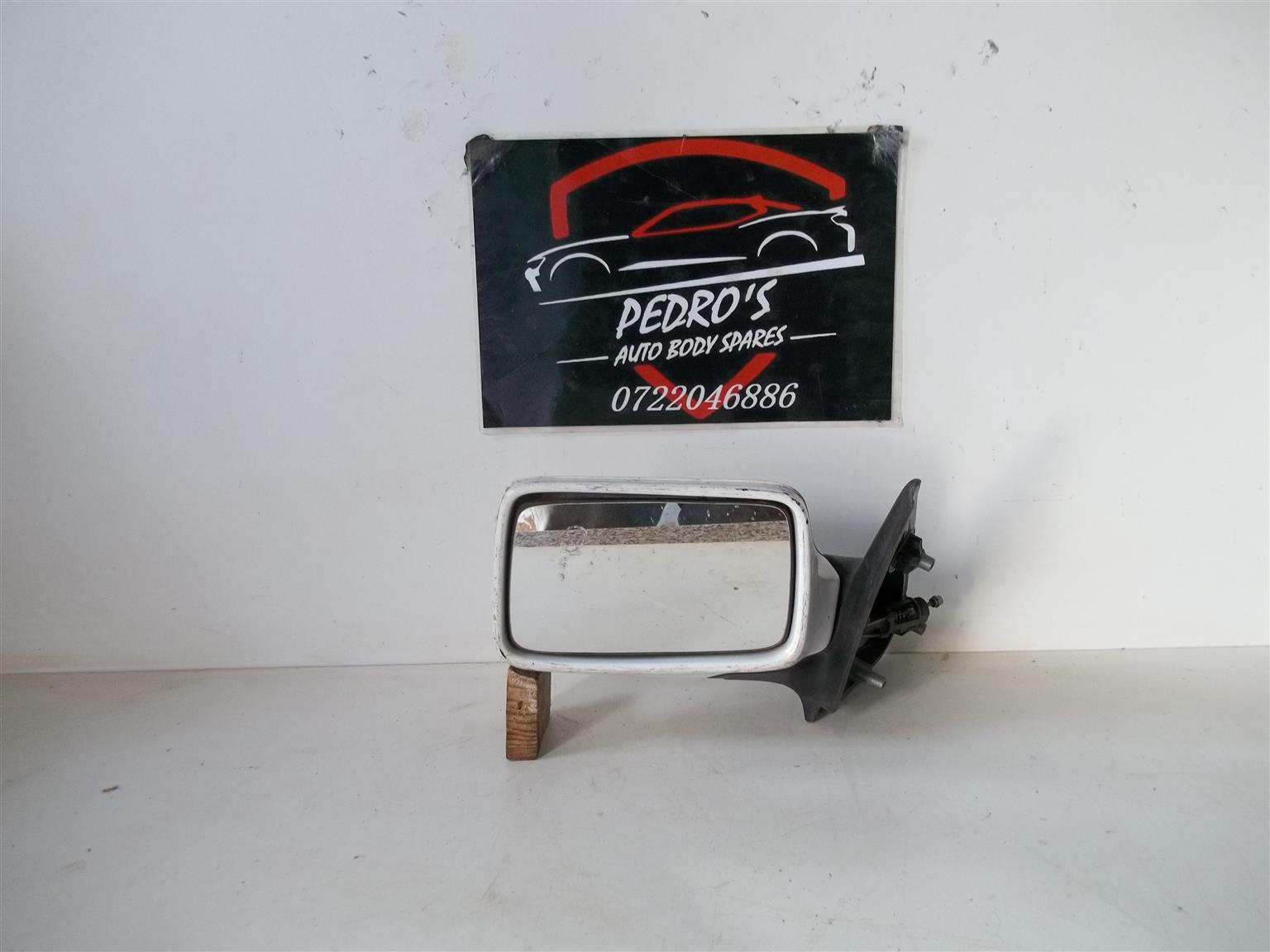 VW Polo 3 left mirror (Manual) - Private Seller VW Polo 3 left mirror (Manual) - Private Seller