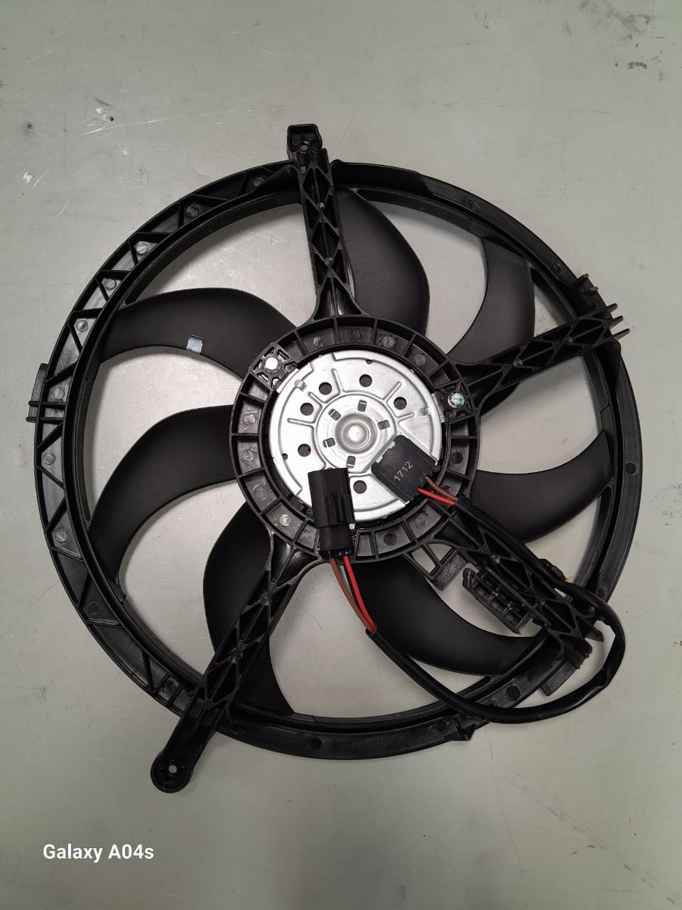 MINI-COOPER R56 N12 RADIATOR FAN FOR SALE - Private Seller