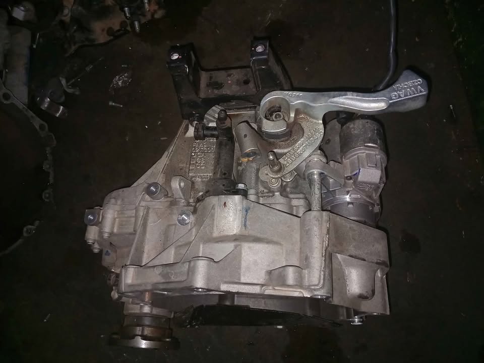 Vw polo vivo new shape maunal gear box
