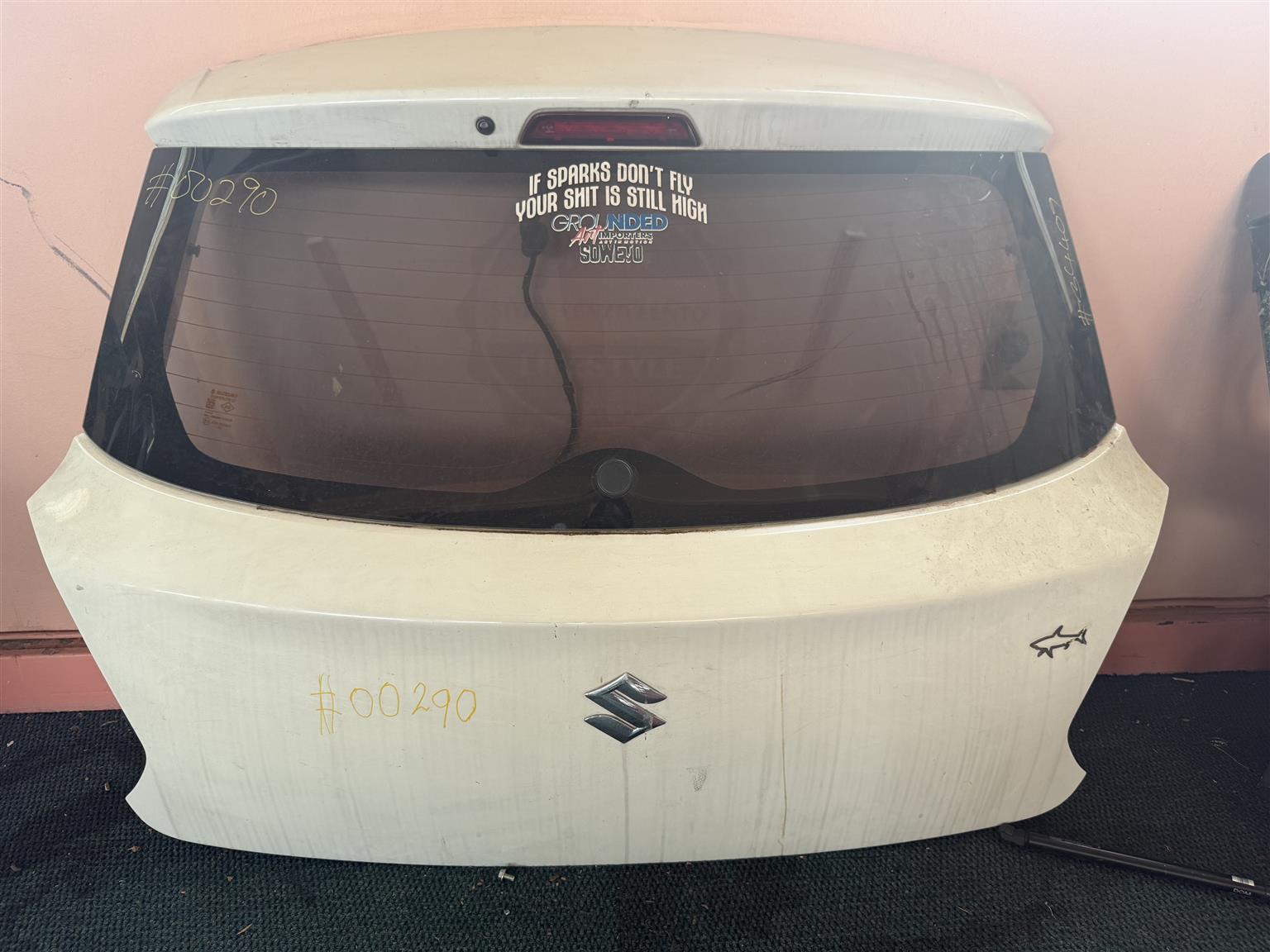 Suzuki Swift Tailgate - Private Seller Suzuki Swift Tailgate - Private Seller