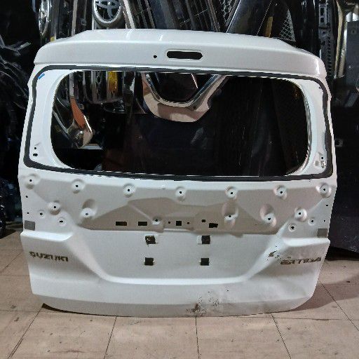 Suzuki ertiga tailgate - Private Seller Suzuki ertiga tailgate - Private Seller