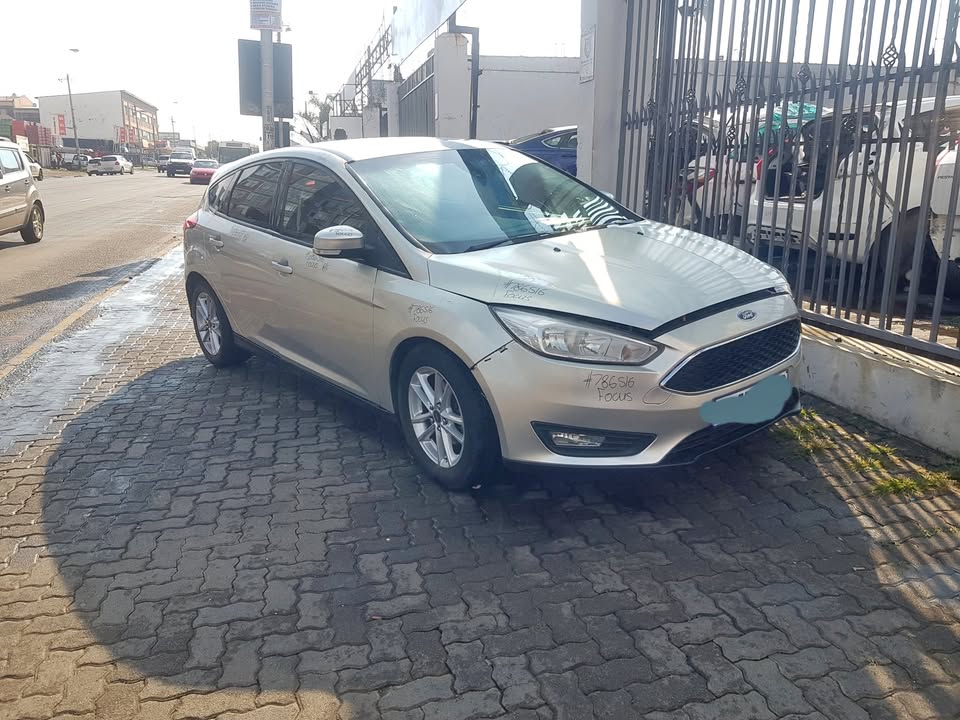 FORD fOCUS 1.0L AVAILABLE FOR STRIPPING. - Private Seller FORD fOCUS 1.0L AVAILABLE FOR STRIPPING. - Private Seller