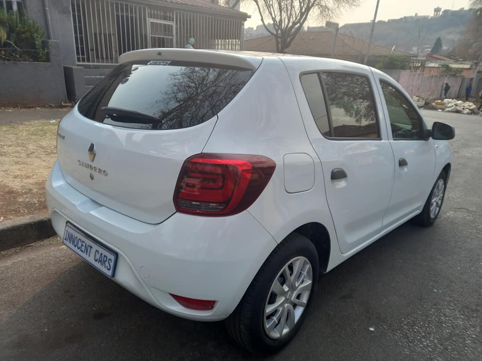 2020 RENAULT SANDERO 900T ENGINE PETROL, MANUAL, WHITE COLOR, MILEAGE