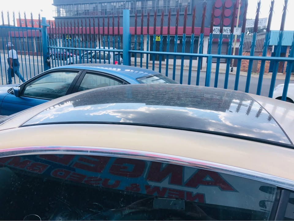 BMW e63 Sunroof For Sale Call Or Whatsapp - Private Seller