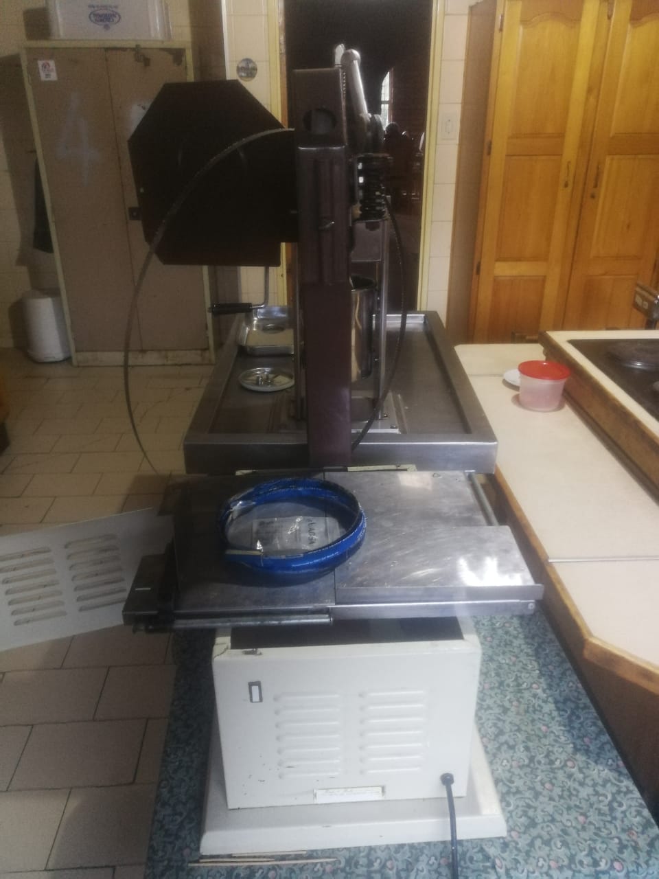 Meat o Matic meat saw plus 3 new blades Junk Mail