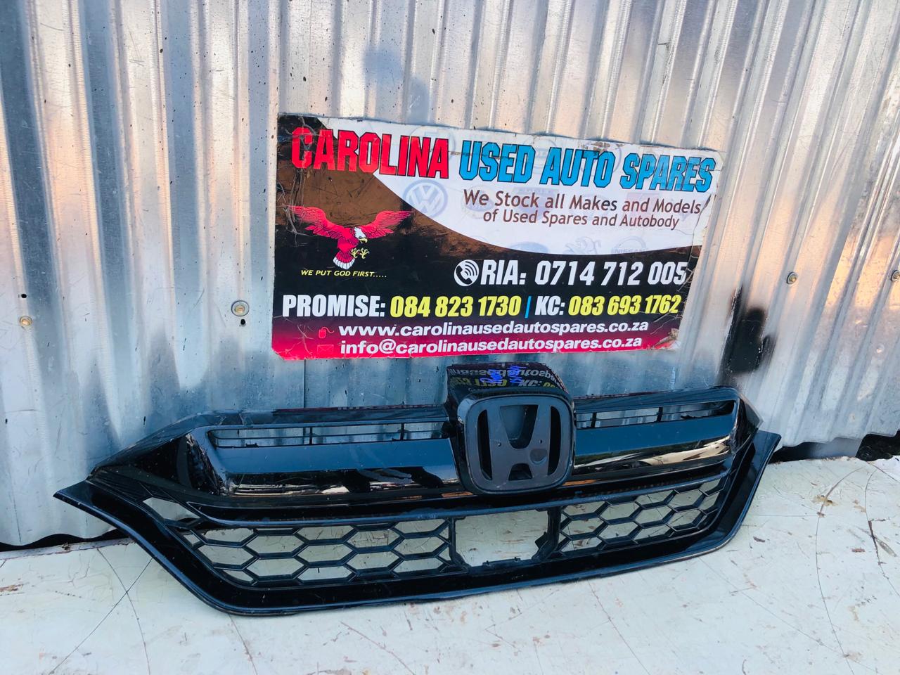 Honda CR-V radiator grill no badge - Private Seller Honda CR-V radiator grill no badge - Private Seller