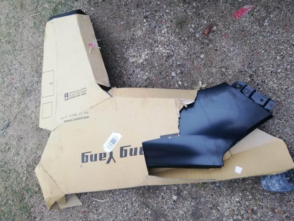 Toyota Hilux left fender - Private Seller