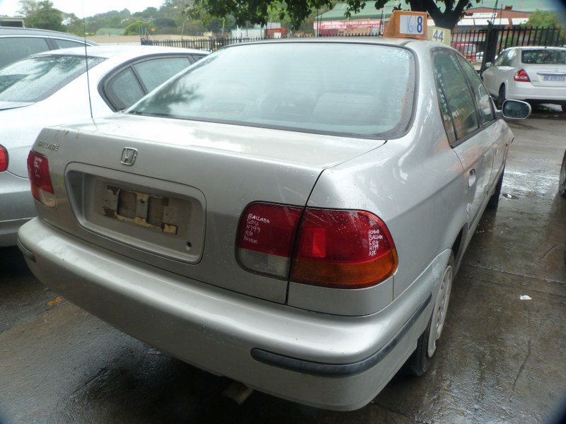 Honda Ballade 150i Encore Manual Silver - 1998 STRIPPING FOR SPARES - Private Seller Honda Ballade 150i Encore Manual Silver - 1998 STRIPPING FOR SPARES - Private Seller