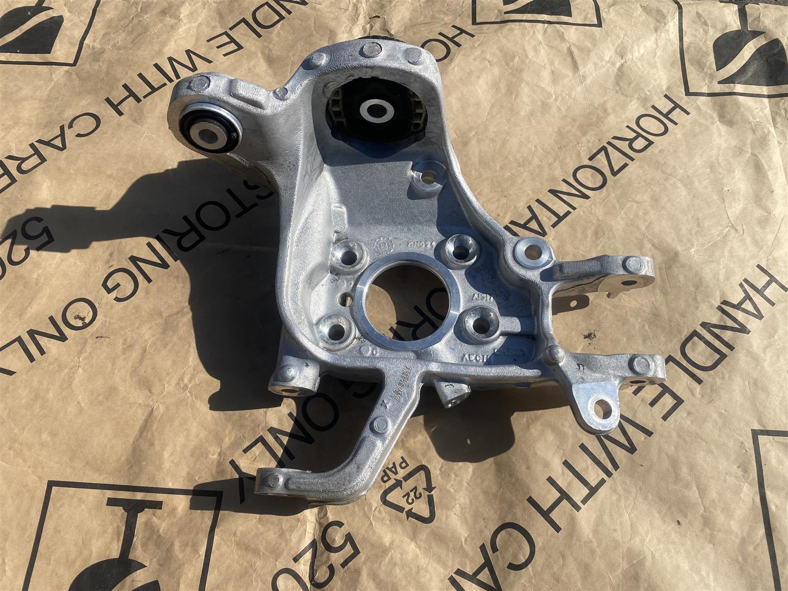 2024 VOLVO XC60 XC90 RIGHT REAR WHEEL HUB FOR SALE. BRAND NEW