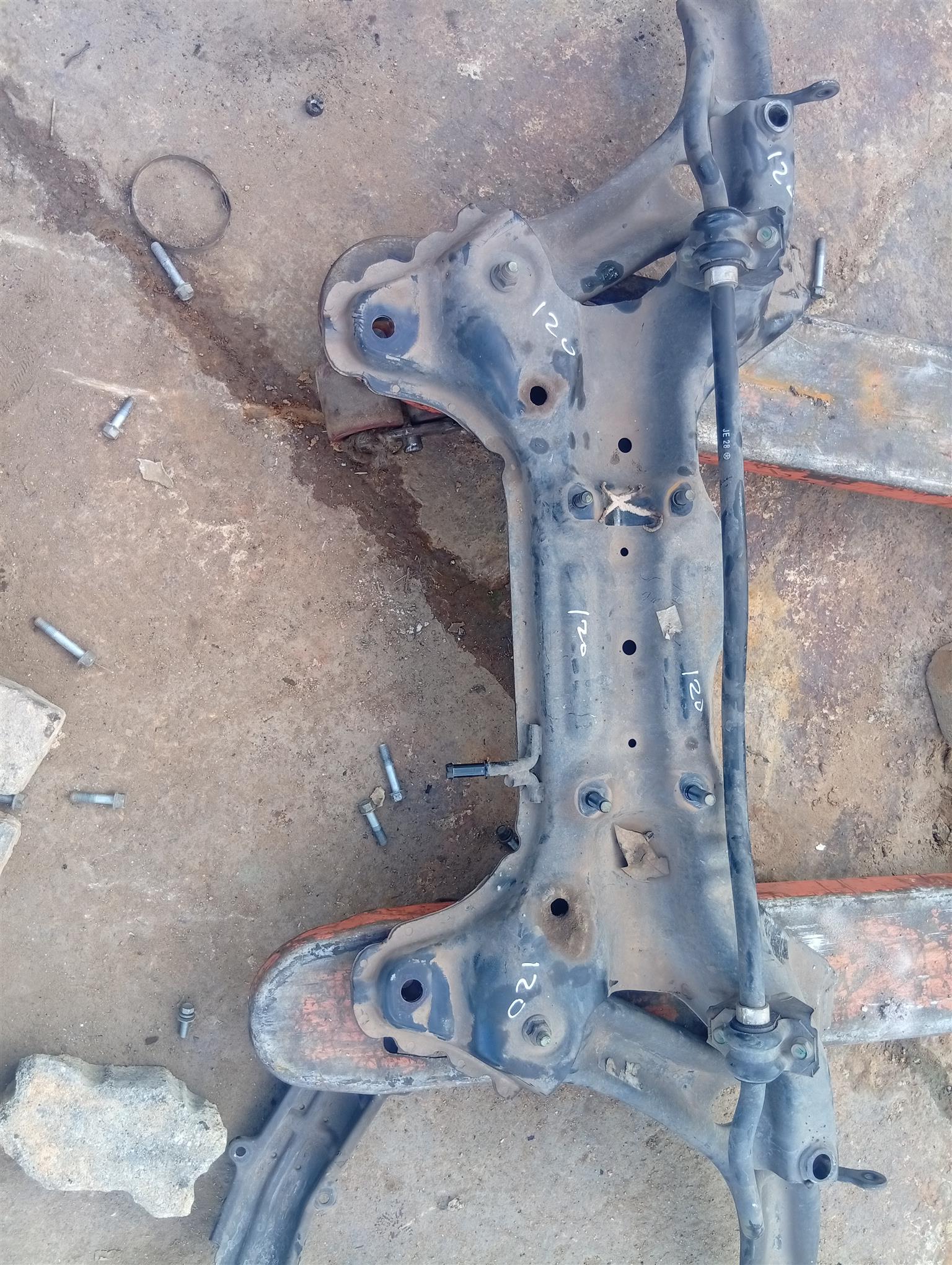 Hyundai i20 subframe suspension for sale - Private Seller Hyundai i20 subframe suspension for sale - Private Seller