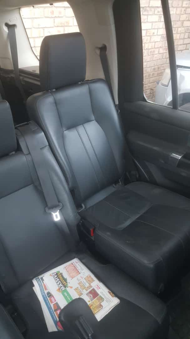 2013 Discovery 4 3.0l SDV6 SE Black Leather Seat Set for sale 2013 Discovery 4 3.0l SDV6 SE Black Leather Seat Set for sale