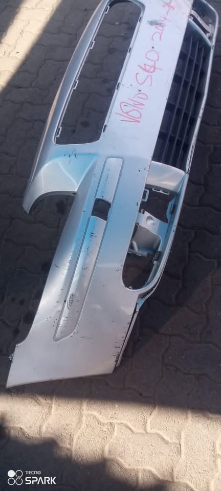 Volvo S Front Bumper For Sale Delivery Countrywide. - Private Seller Volvo S Front Bumper For Sale Delivery Countrywide. - Private Seller